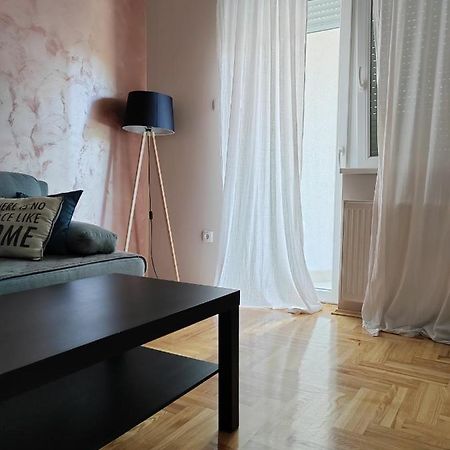 Apartman_Krstic_1 Subotica Buitenkant foto